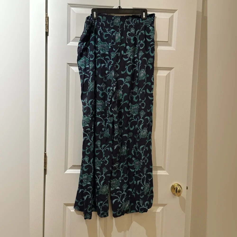 SUNDANCE women’s Himari Floral Pants - Picture 5 of 7